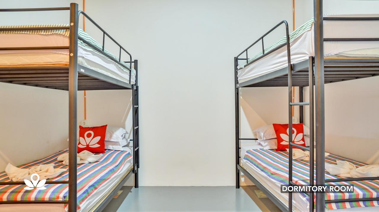 Ndalem Sorogenen Guesthouse Джок'якарта Екстер'єр фото